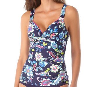Anne Cole Holiday Twist-Front Underwire Tankini